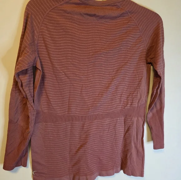 Zyia Active Mauve Seamless Long Sleeve Performance Top – Size Medium - Picture 4 of 6